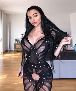 Нелли — эротические фото